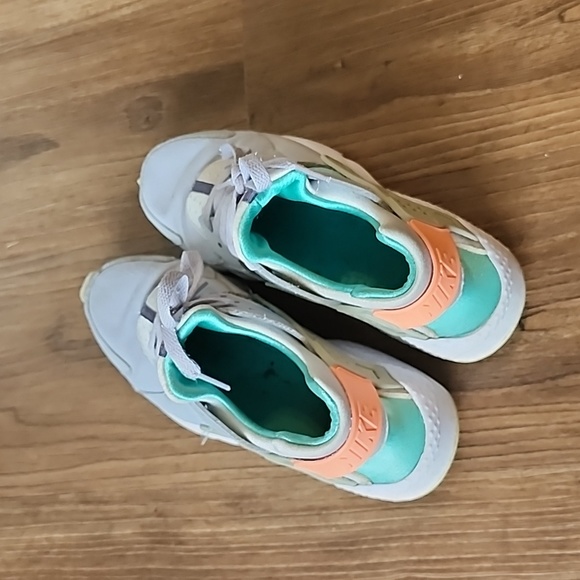 Nike Hurache 6.5Y - Picture 4 of 5